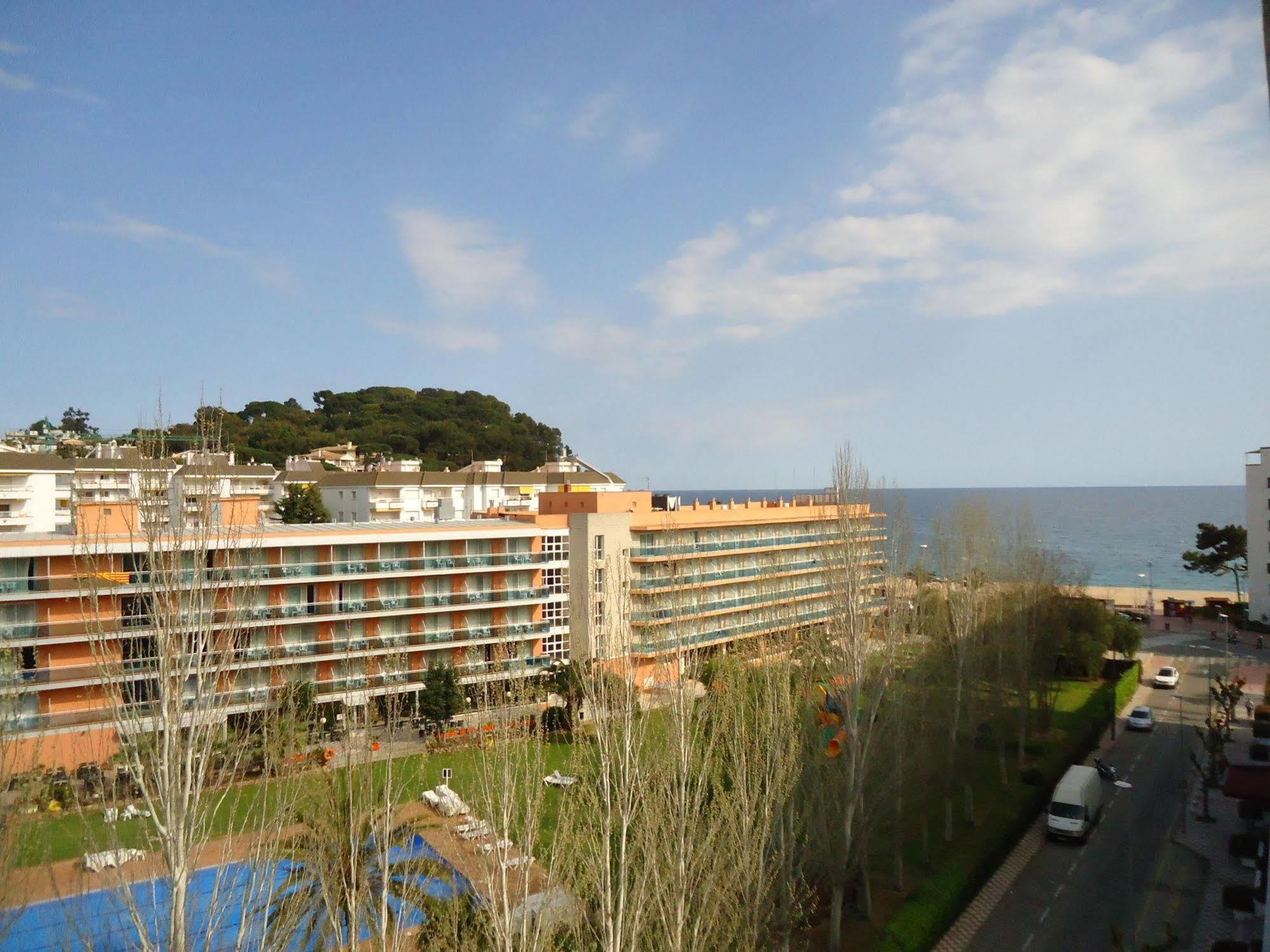 Alva Park Fenals - Familiy Resort Lloret de Mar Exterior photo